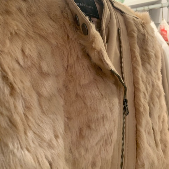 BCBG tan fur jacket - Picture 4 of 4